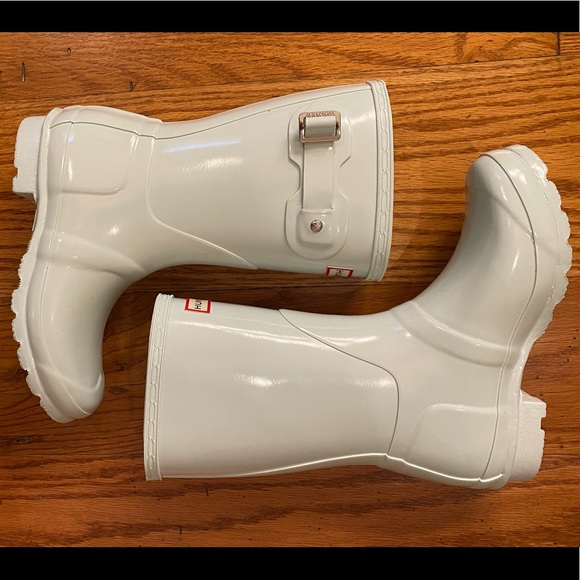 Hunter Shoes - NWOT Hunter Short Boots, Blue